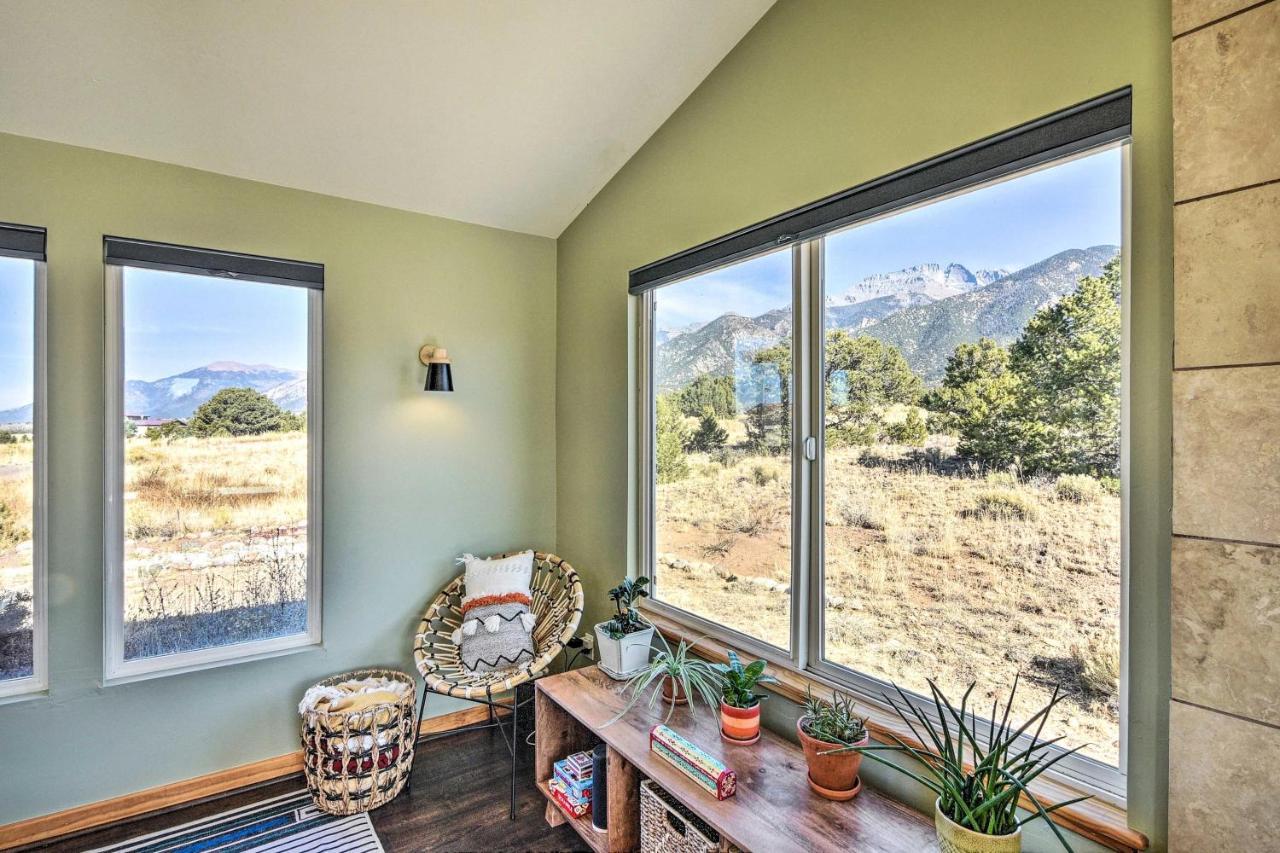Cozy Remote Retreat • Mountain Views • Stargazing Villa Crestone ภายนอก รูปภาพ